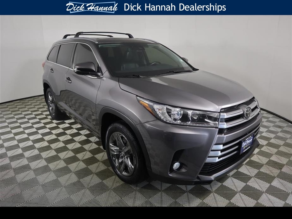 Pre-Owned 2018 Toyota Highlander Limited Platinum With Navigation